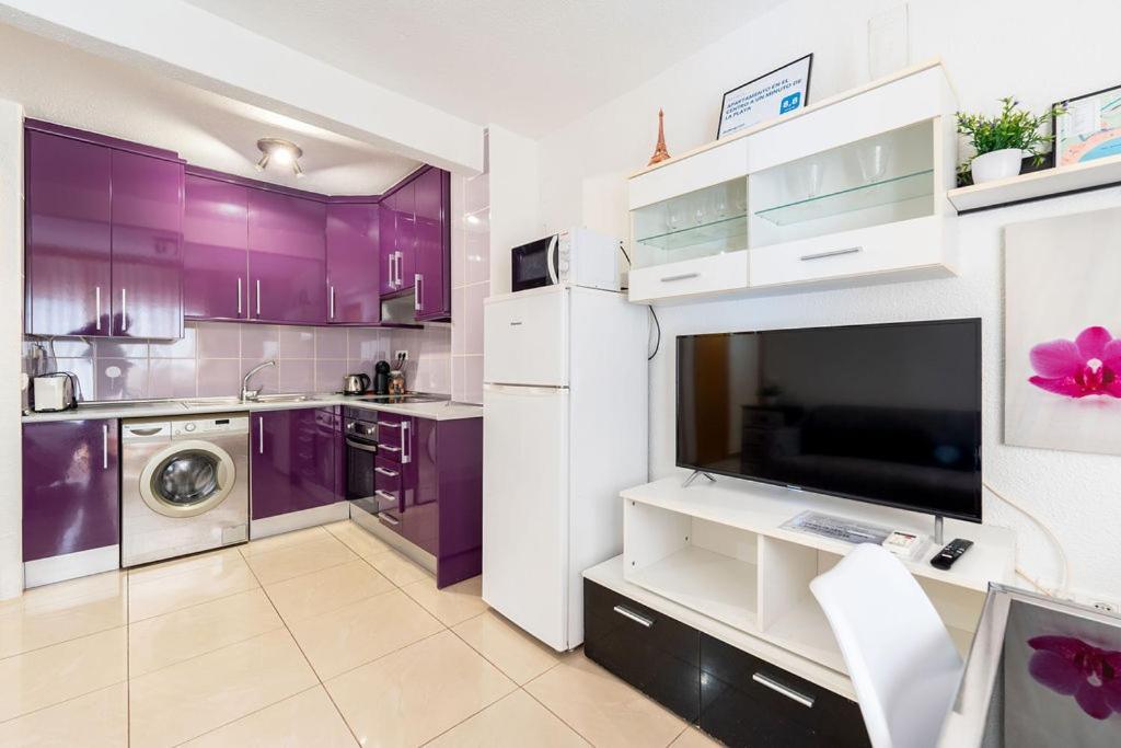 Apartamento En El Centro A Un Minuto De La Playa Benidorm Luaran gambar