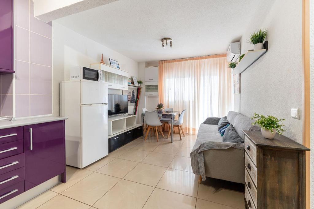 Apartamento En El Centro A Un Minuto De La Playa Benidorm Luaran gambar