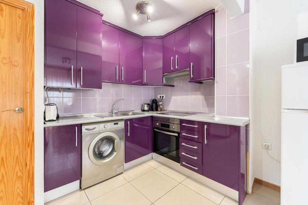Apartamento En El Centro A Un Minuto De La Playa Benidorm Luaran gambar